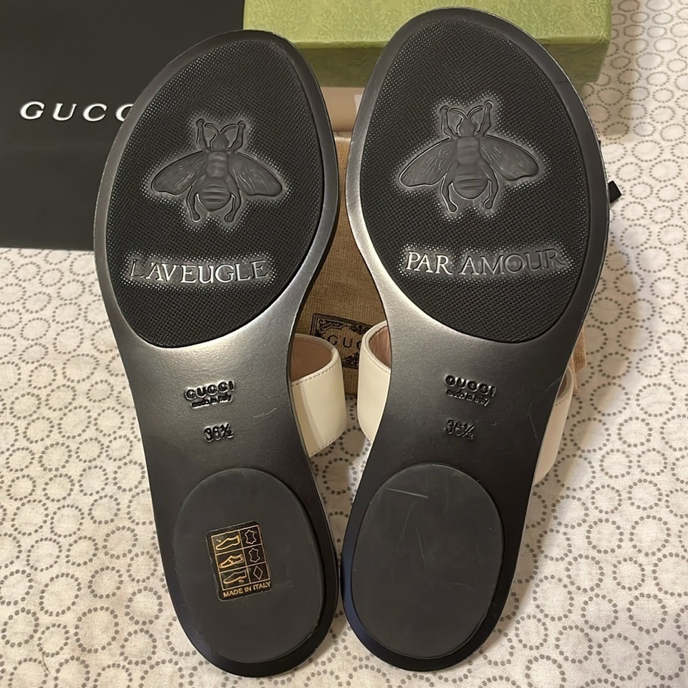 Gucci Cream and Black Sandals with Iconic GG Logo - Picture 7 of 12